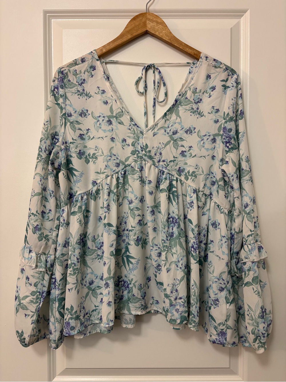 Peach Love California Pastel Multicolor Floral Print Peasant Top, Size L